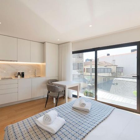 Lovelystay - Heart Of D. Pedro Apartments IV OOporto Esterno foto