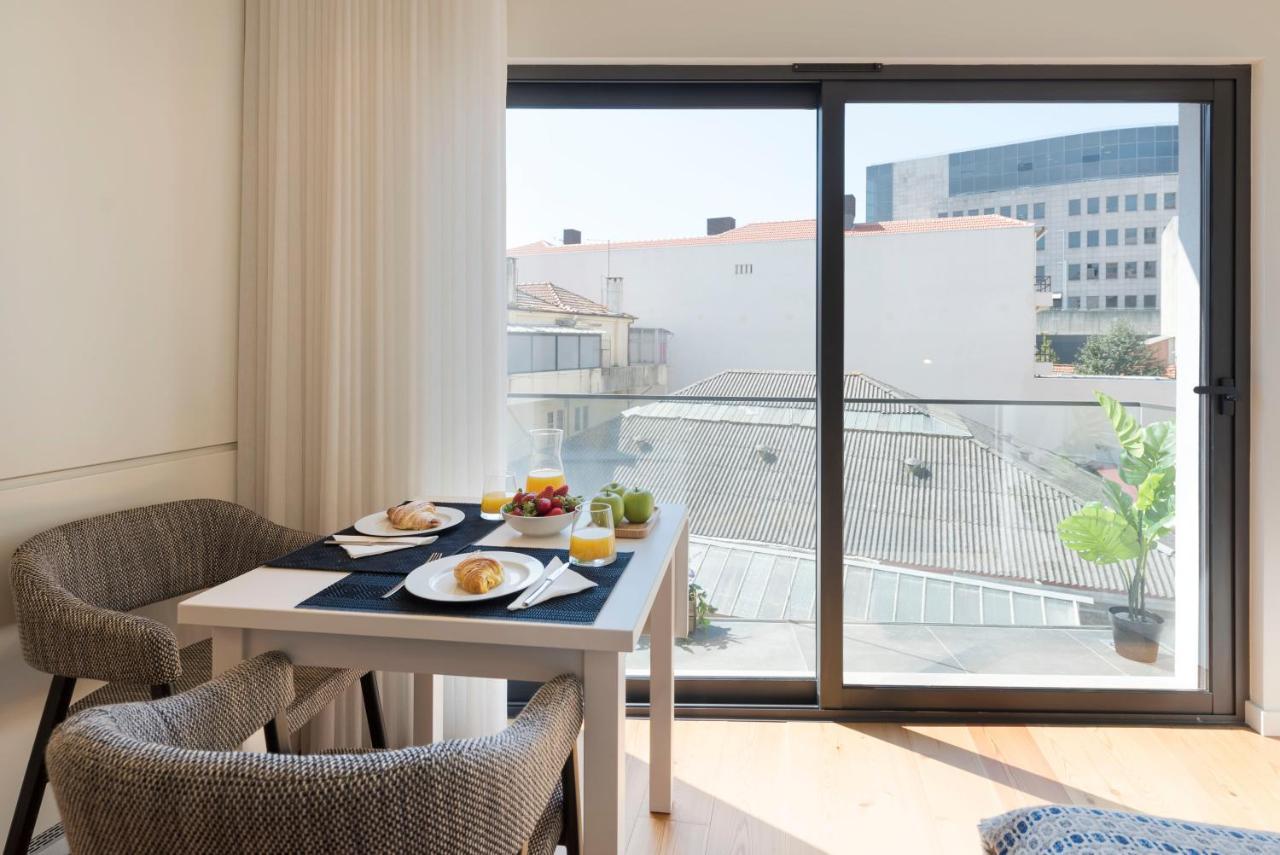 Lovelystay - Heart Of D. Pedro Apartments IV OOporto Esterno foto