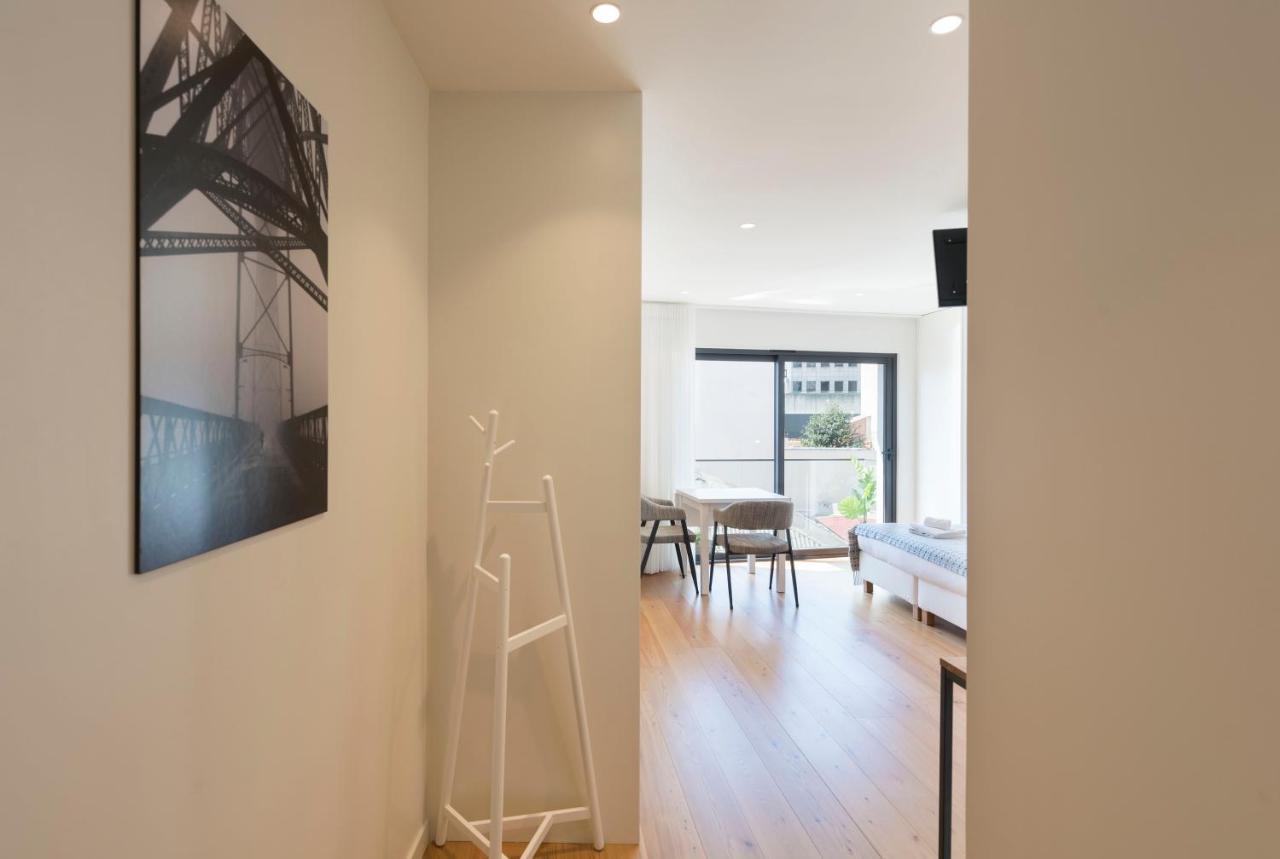 Lovelystay - Heart Of D. Pedro Apartments IV OOporto Esterno foto