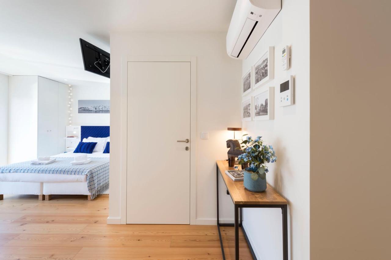 Lovelystay - Heart Of D. Pedro Apartments IV OOporto Esterno foto