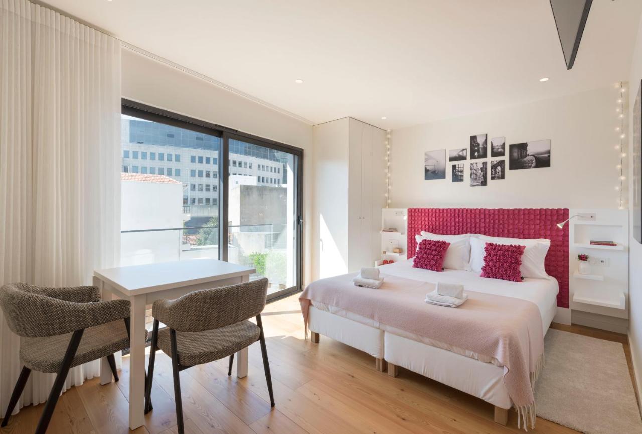 Lovelystay - Heart Of D. Pedro Apartments IV OOporto Esterno foto