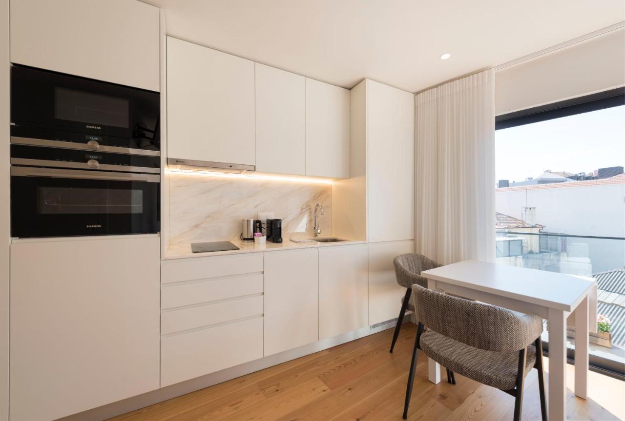 Lovelystay - Heart Of D. Pedro Apartments IV OOporto Esterno foto